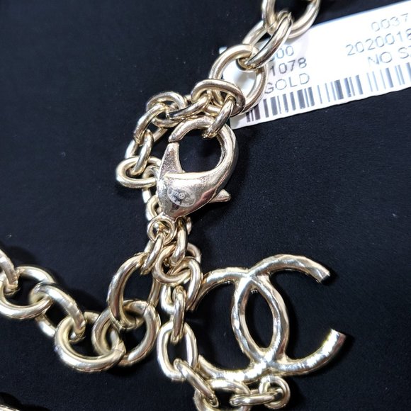 CHANEL RUNWAY CC CUBA NECKLACE - Picture 7 of 11